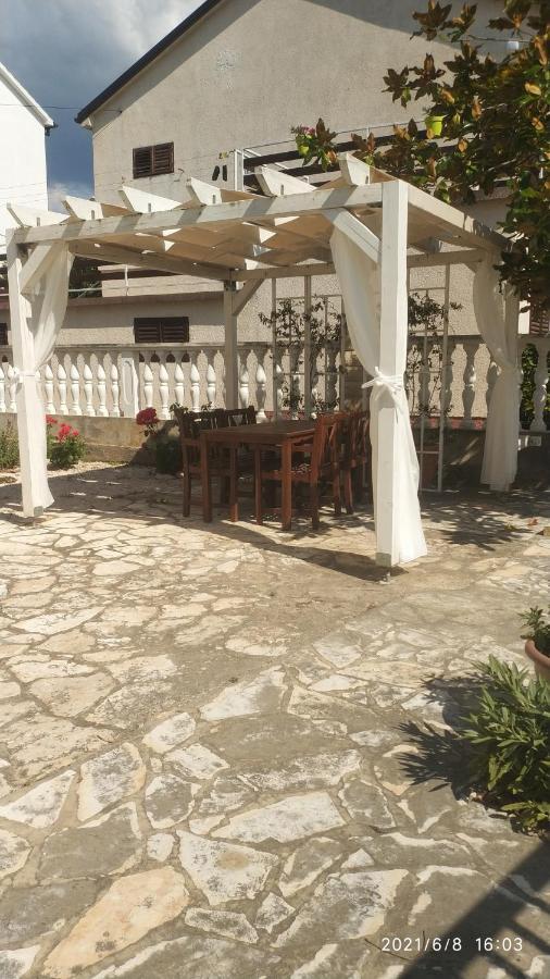 Diklo Beach Apartments Robert & Renata Zara Esterno foto