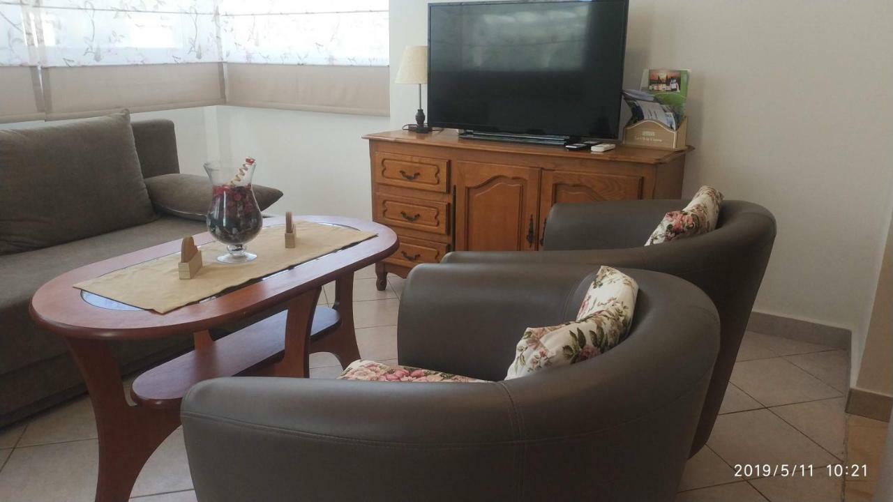 Diklo Beach Apartments Robert & Renata Zara Esterno foto